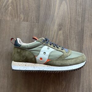 Saucony Jazz 81 Green Vert (women’s  size 8)- NEW IN BOX